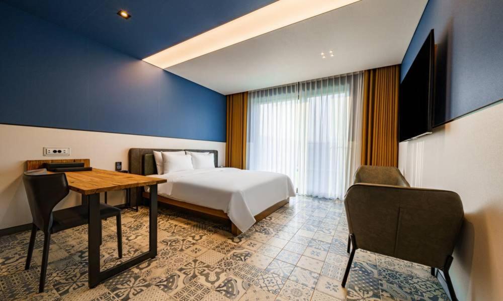 Anseong Nomad Hotel Buitenkant foto