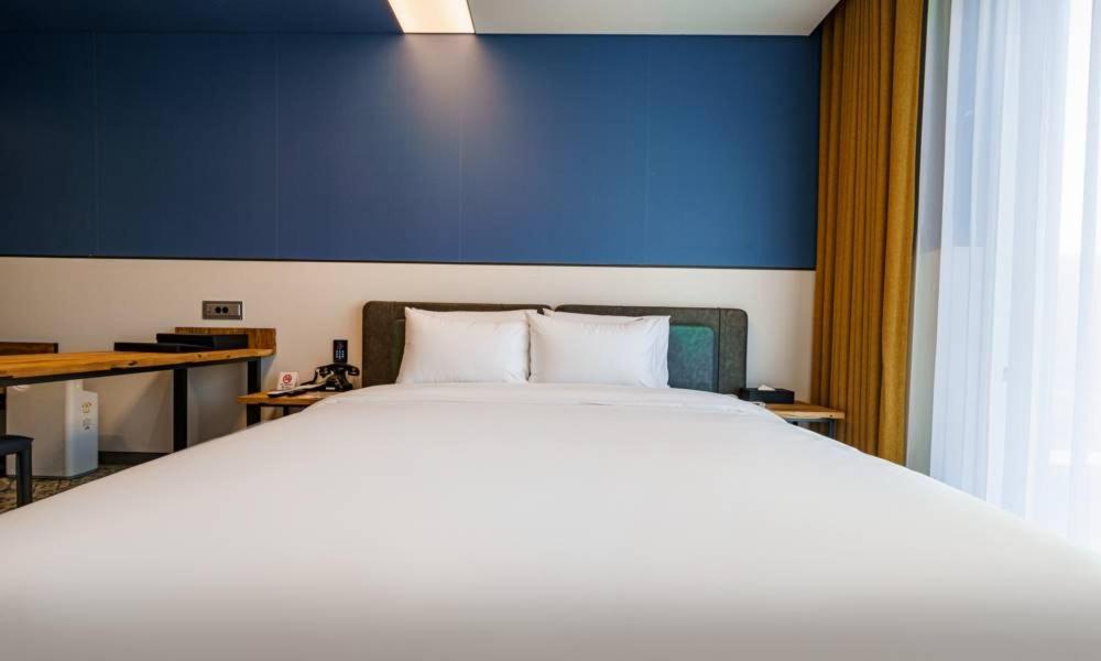 Anseong Nomad Hotel Buitenkant foto